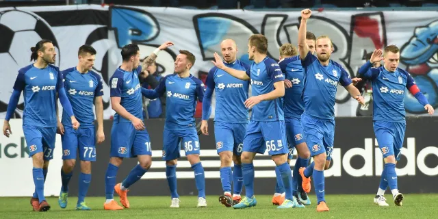Ekstraklasa: Hat-trick Gytkjaera w Krakowie. Lech minął Legię i goni lidera