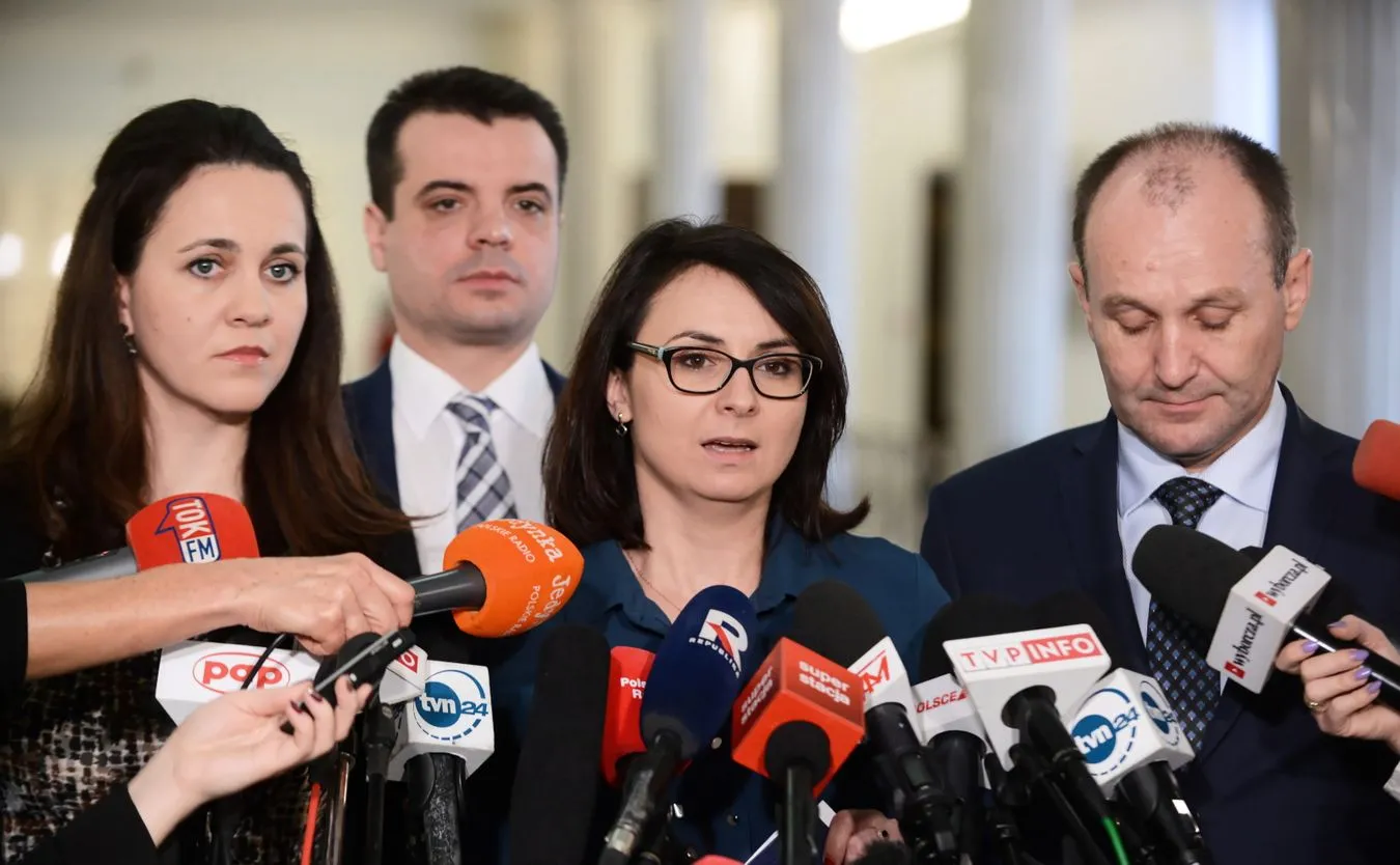 Kornelia Wróblewska (z lewej)