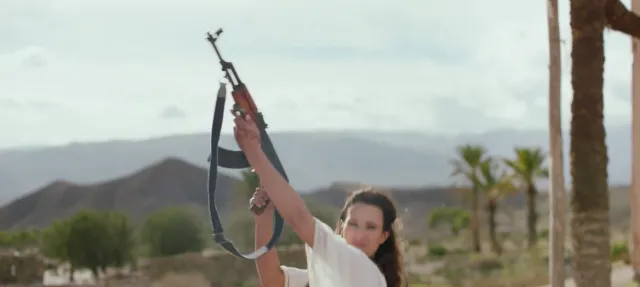 "Rozłóż nogi!", "W tym jestem mistrzynią". Patryk Vega i ZWIASTUN "Kobiet mafii 2". Jak ten Piotr Adamczyk tu wygląda...