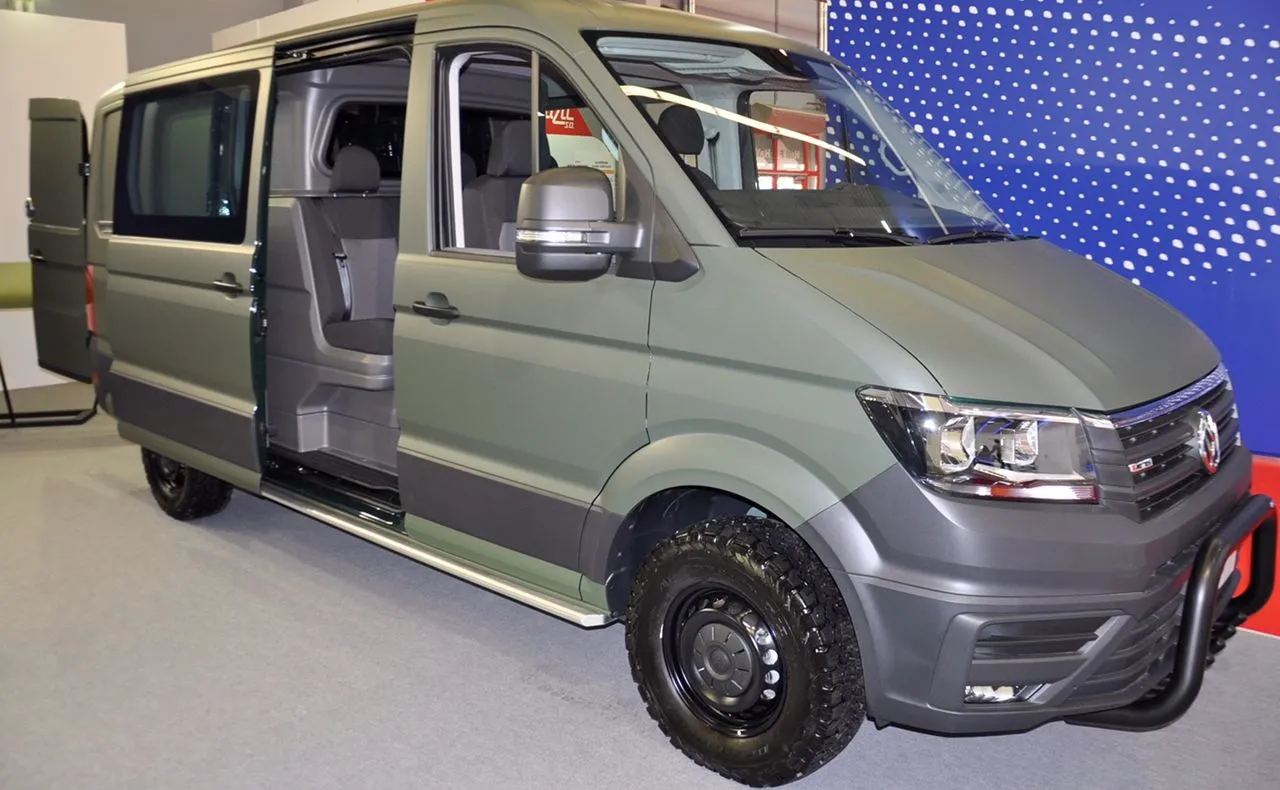 11387791-wojskowy-volkswagen-crafter.jpg