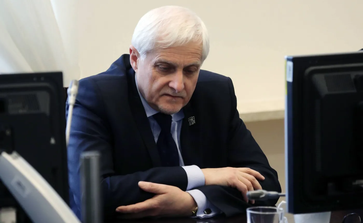 Zawistowski: Prezydent decyzjami dotyczącymi sędziów-emerytów mógł złamać prawo