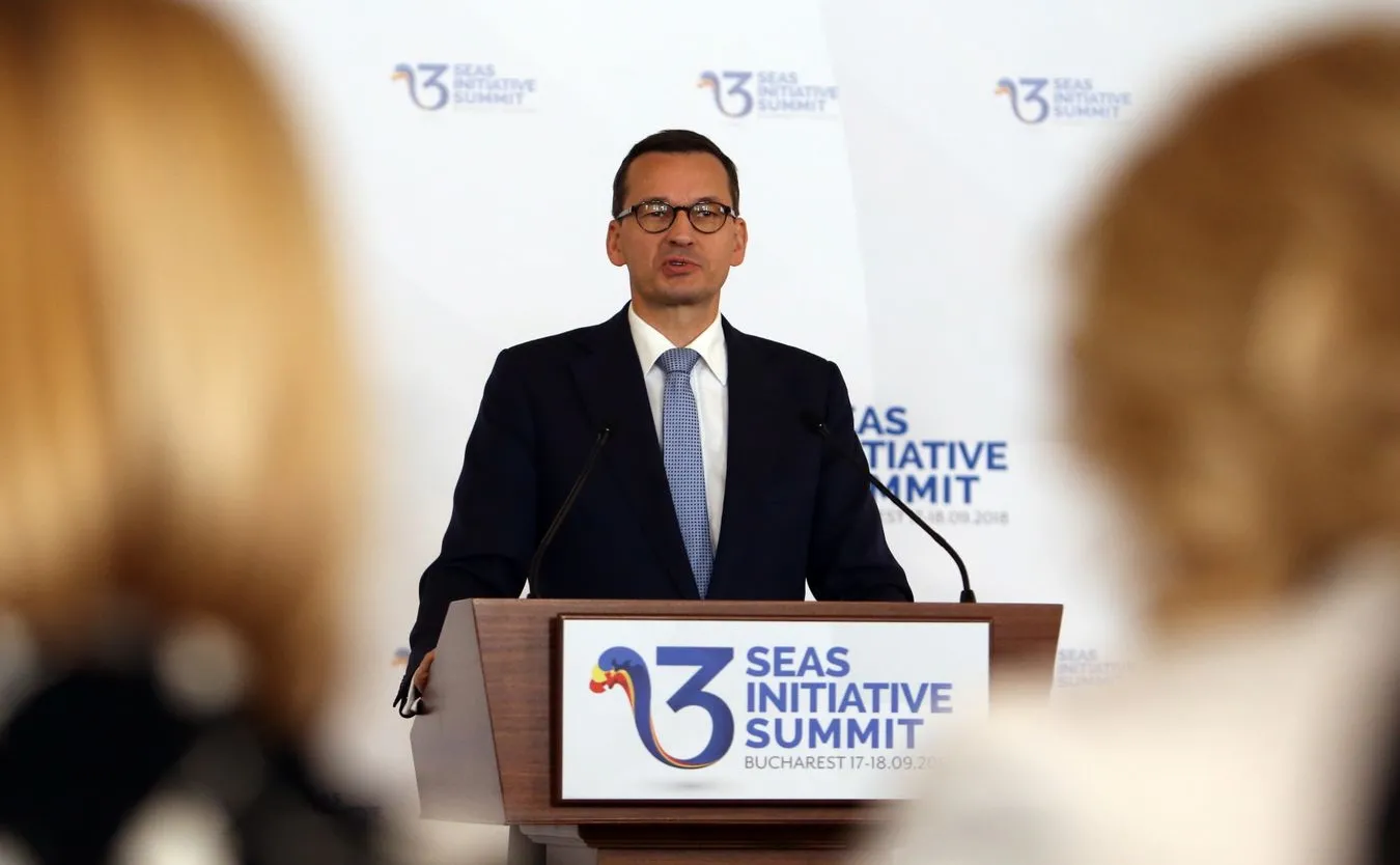 MSZ: Premier Mateusz Morawiecki spotkał się w Bukareszcie z szefem KE