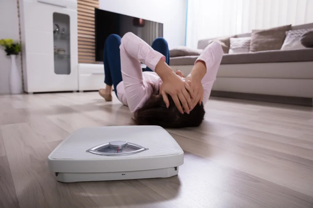 Skoki wagi są bardziej niebezpieczne dla zdrowia niż nadwaga? Dietetyk wyjaśnia