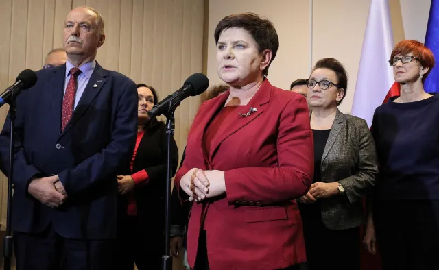 Porozumienie rządu z oświatową "S". Jest deklaracja dodatkowych środków na podwyżki