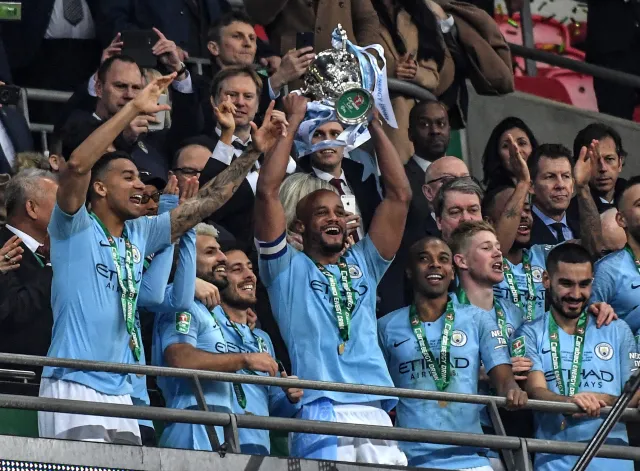 Manchester City po dramatycznym finale zdobył Puchar Ligi