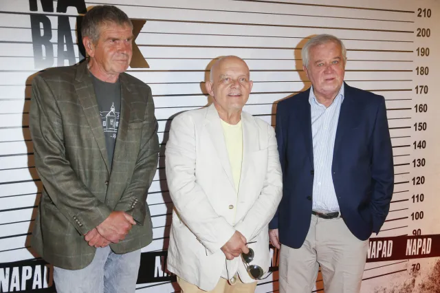 Marian Dziędziel, Adam Ferency oraz Lech Dyblik na premierze filmu "Na bank się uda" [WIDEO]