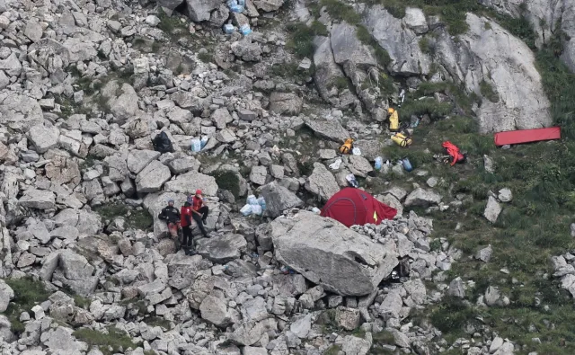 Koledzy zaginionych grotołazów chcą zmiany decyzji o zaniechaniu akcji ratowniczej