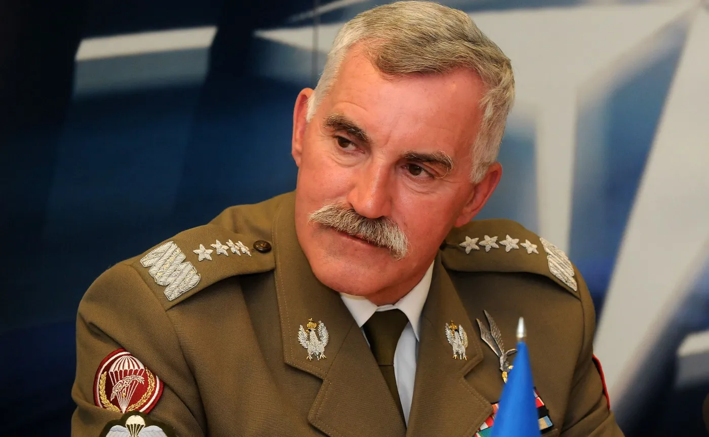 generał Mieczysław Bieniek