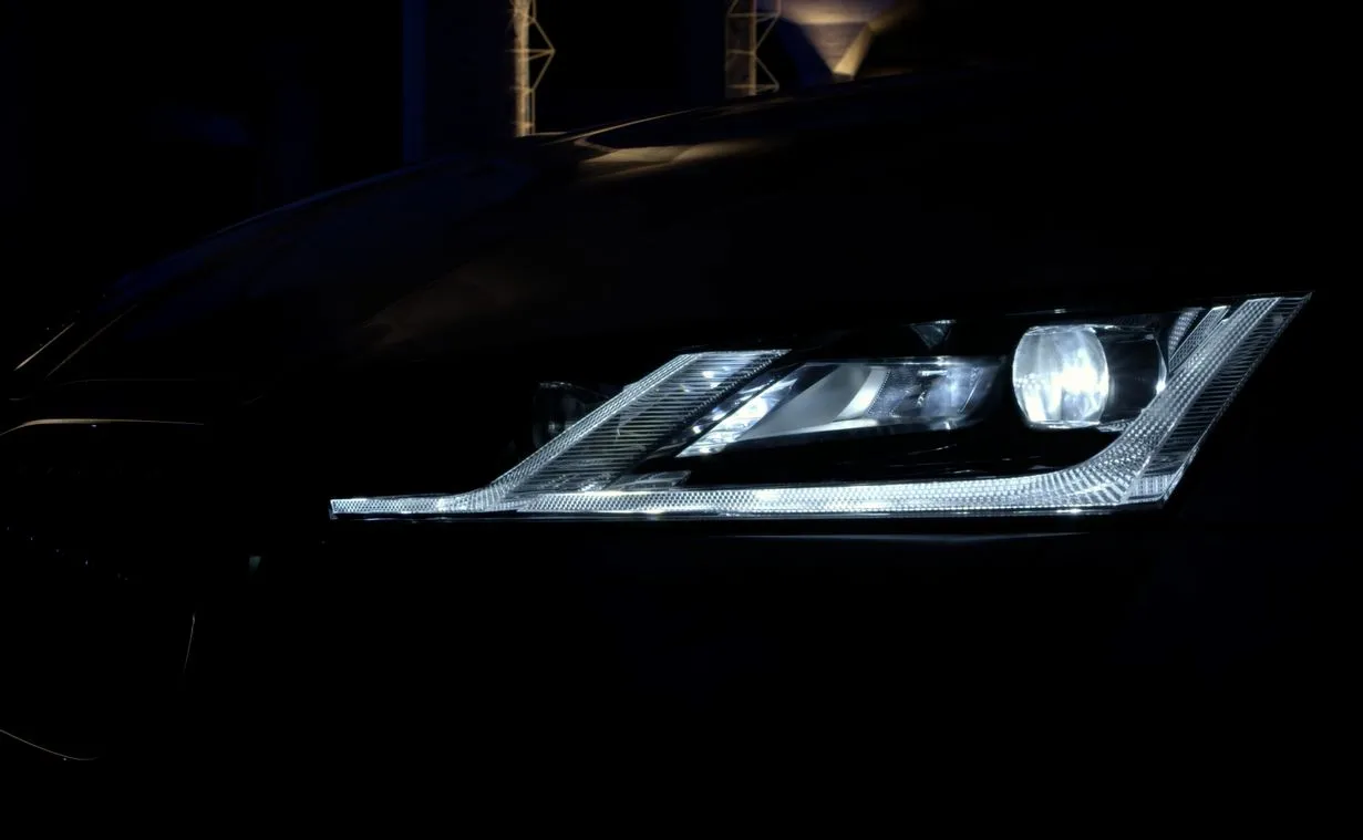 12721474-skoda-octavia-nowa-octavia.jpg