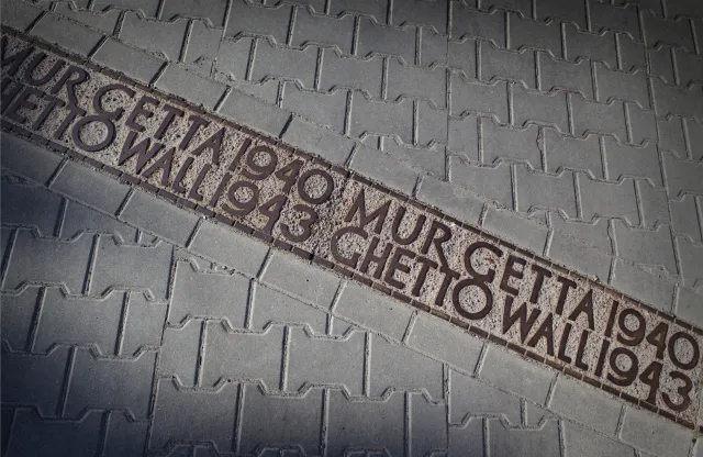 74 lata temu bojownicy ŻOB i ŻZW z getta warszawskiego stawili zbrojny opór oddziałom niemieckim