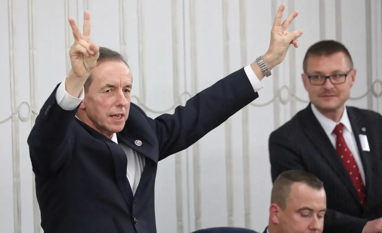 "Marszałek Senatu przypisuje sobie zbyt dużą rolę". PiS komentuje wystąpienie Grodzkiego