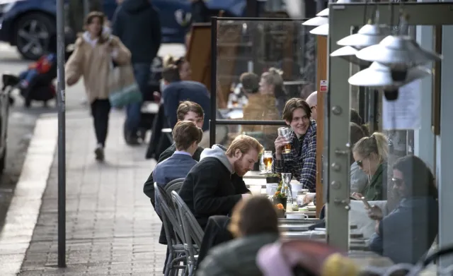 Naukowcy prognozują: Co trzeci Szwed będzie w maju zainfekowany Covid-19
