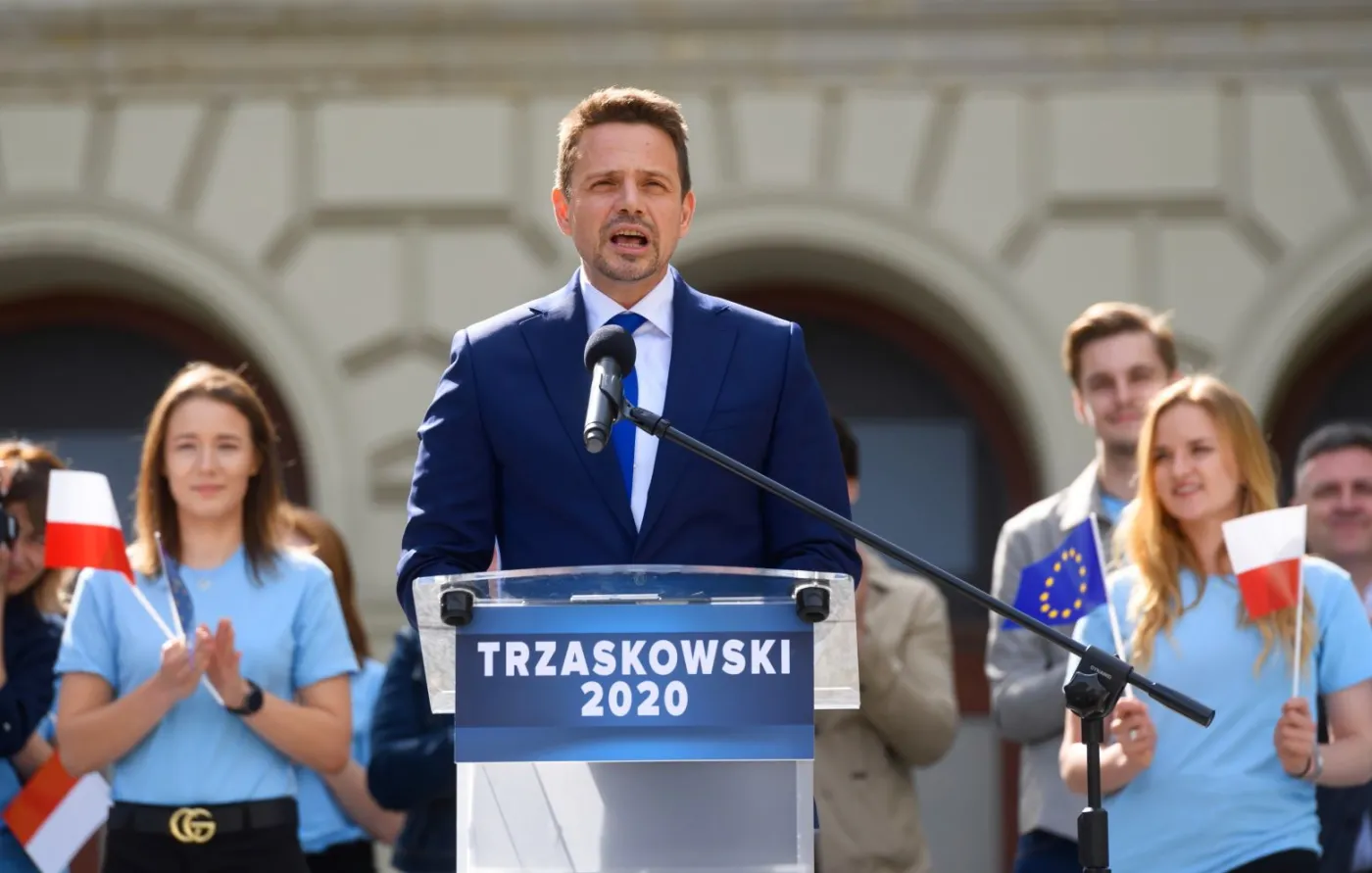 Trzaskowski: Kiedyś roznosiłem wyborcze plakaty. Był na nich Jarosław Kaczyński