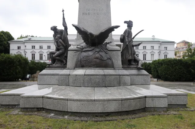 Są kolejne zarzuty po znieważeniu pomnika Kościuszki w stolicy