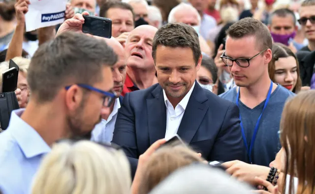 Wybory zakończone, czas na protesty. PO jeszcze nie składa broni