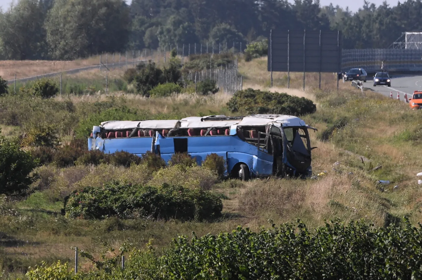 Wypadek autokaru z dziećmi
