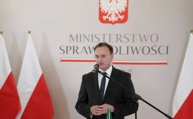 "Leki na zmianę płci"? Prokuratura nie znalazła dowodów na doniesienia RPD