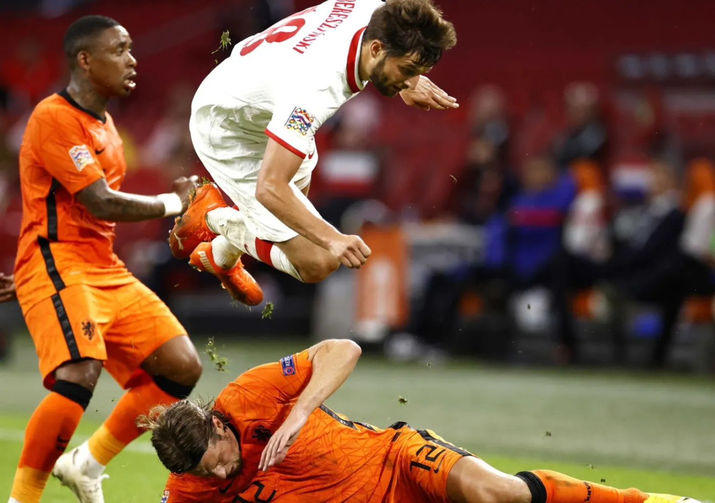 Wawrzyniak: Bereszyński na lewej obronie nie czuje się komfortowo [WIDEO]