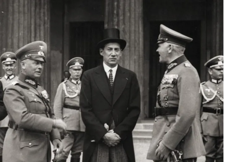 Polityka zagraniczna niczym mitomańskie myślenie życzeniowe Józefa Becka  [FELIETON]