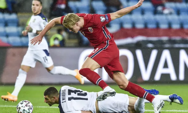 Eliminacje do Euro: Cztery dogrywki, trzy konkursy karnych w barażach