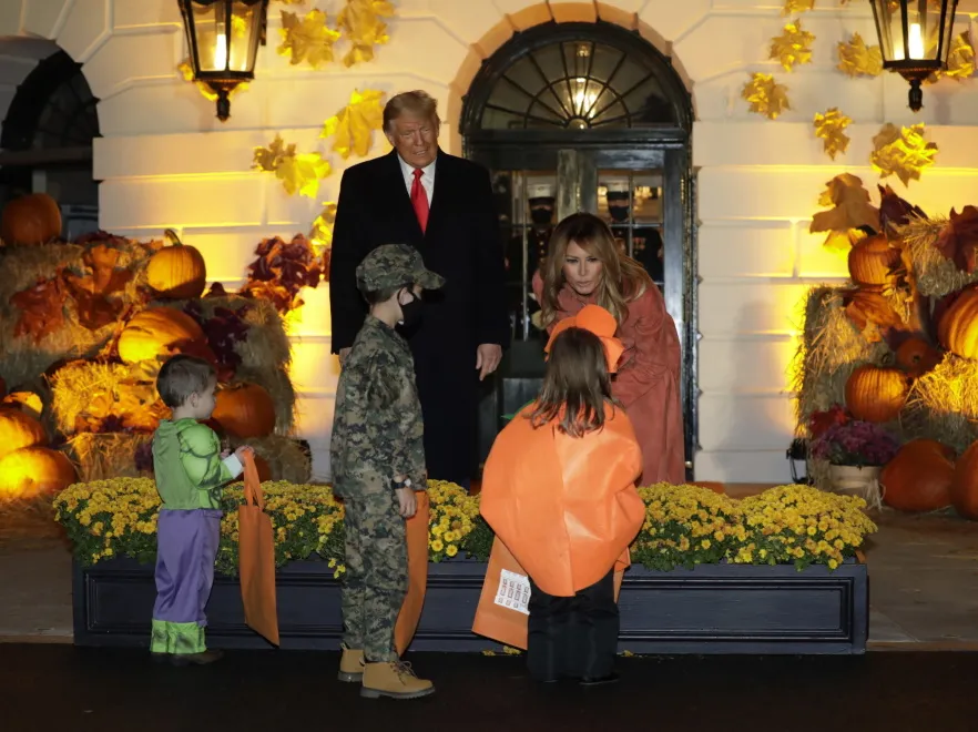 melania-trump-donald-trump-28279589.jpg