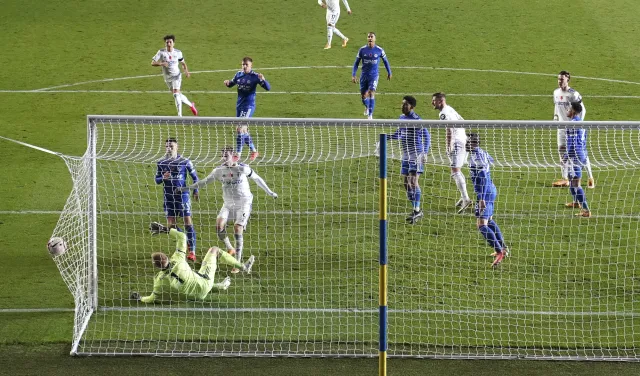 Trzecia porażka drużyny Mateusza Klicha. Leicester wiceliderem Premier League