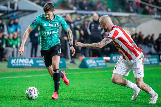 Lider gra z Lechem, mistrz z Cracovią - zapowiedz kolejki ekstraklasy
