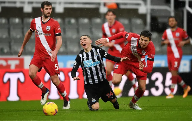 Bednarek znów zaliczył wpadkę. Miał duży udział przy jednym z goli dla Newcastle