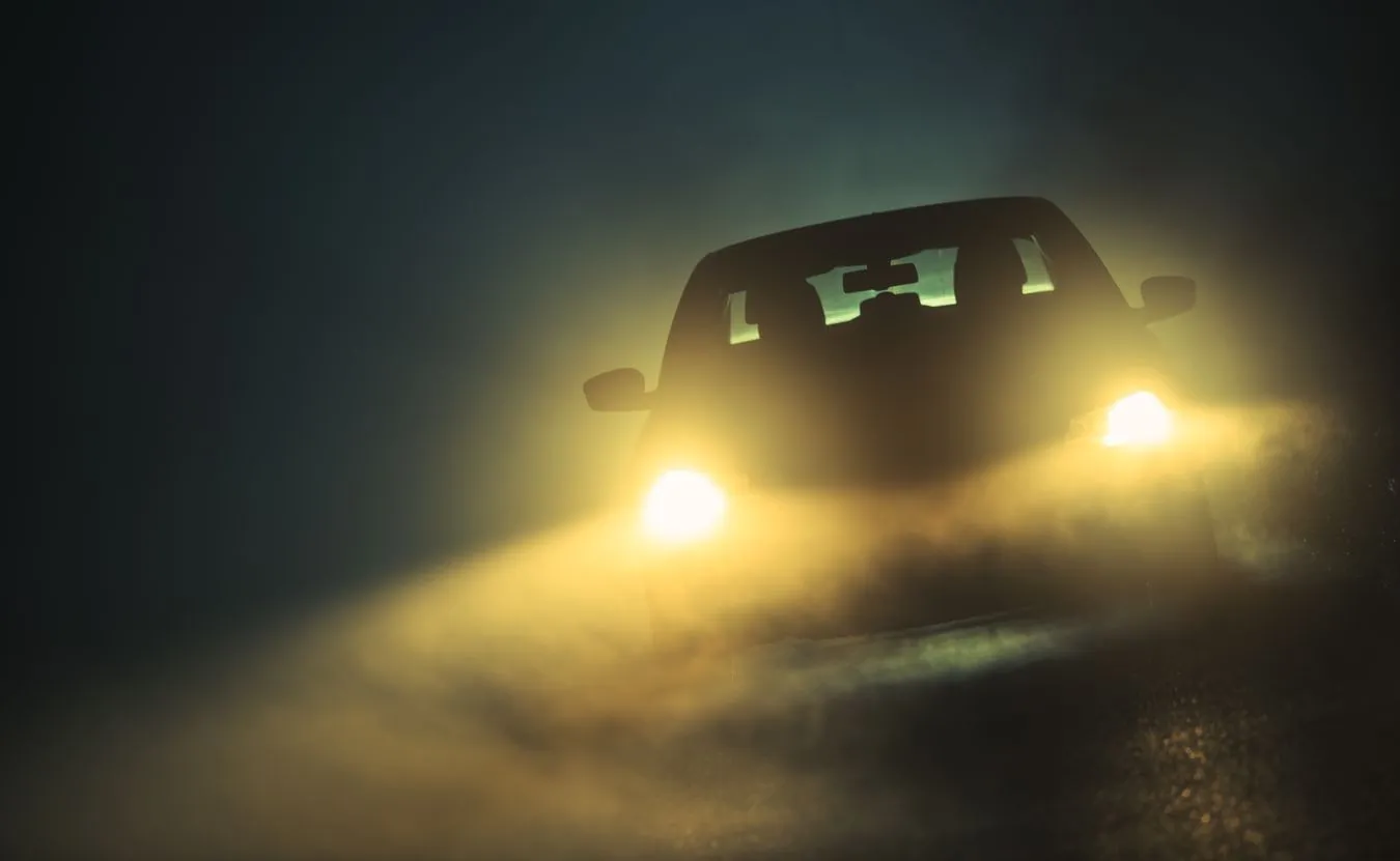 Gęste mgły i marznące opady. Alert IMGW