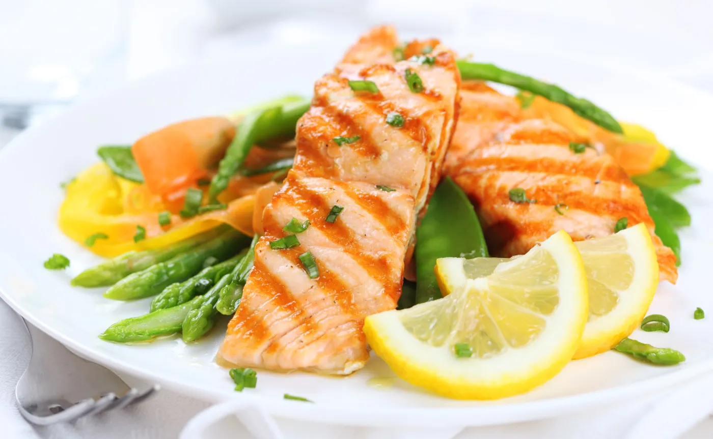 Dwie porcje tłustych ryb tygodniowo mogą zapobiec chorobom serca