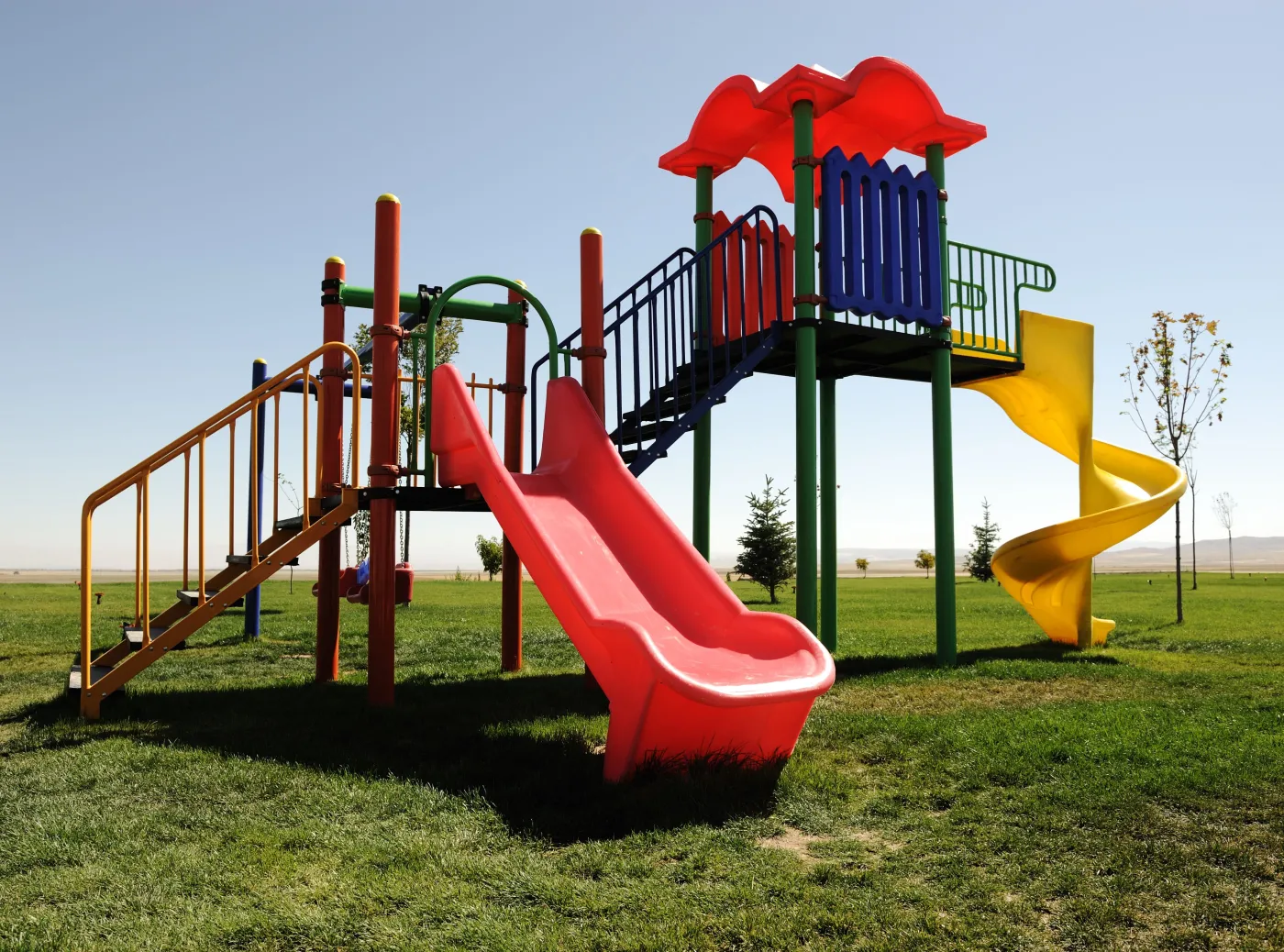 Wypadek w przedszkolu. Dwie dziewczynki w szpitalu, u jednej doszło do zatrzymania krążenia