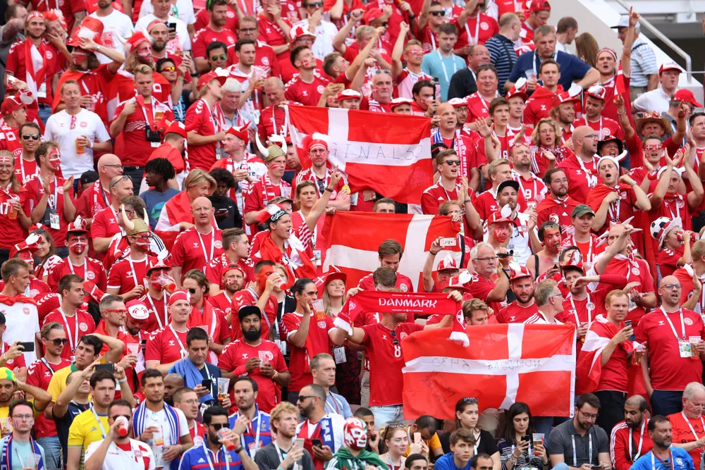 Duńscy kibice chcą krzyczeć tak głośno, by usłyszał ich Eriksen