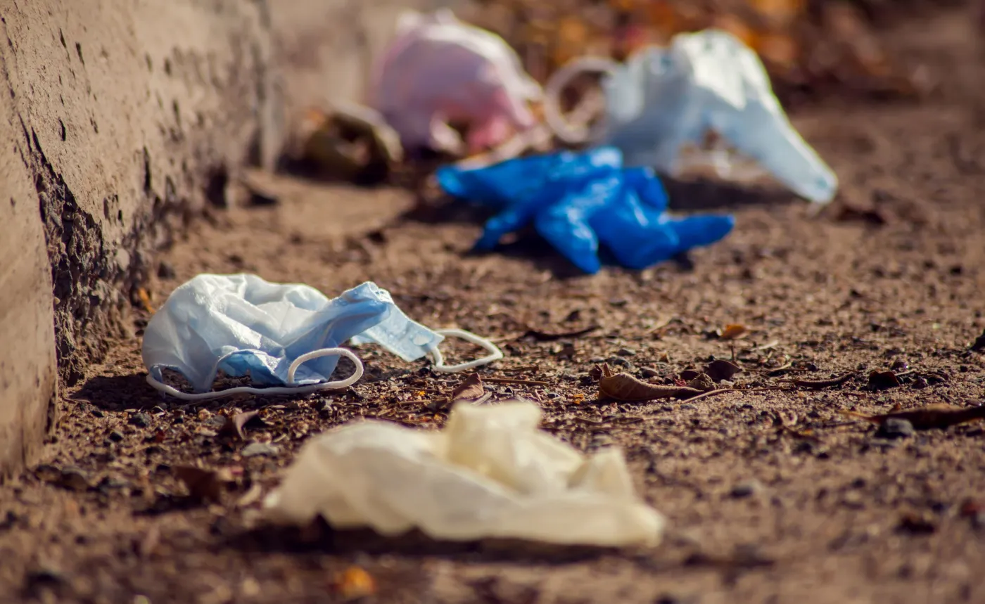 Pandemia COVID-19 zwiększyła zanieczyszczenie środowiska w Europie. RAPORT