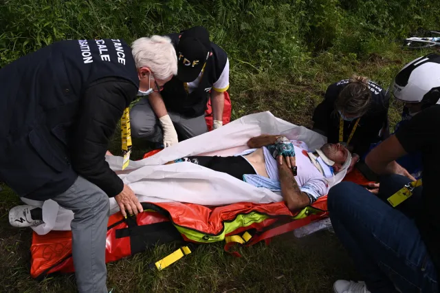 Tour de France: Zwycięstwo Alaphilippe'a w etapie naznaczonym kraksami