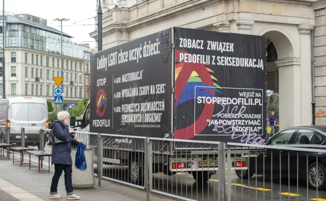 Prokuratura chce unieważnienia uchwały, która zakazuje działalności furgonetek pro-life