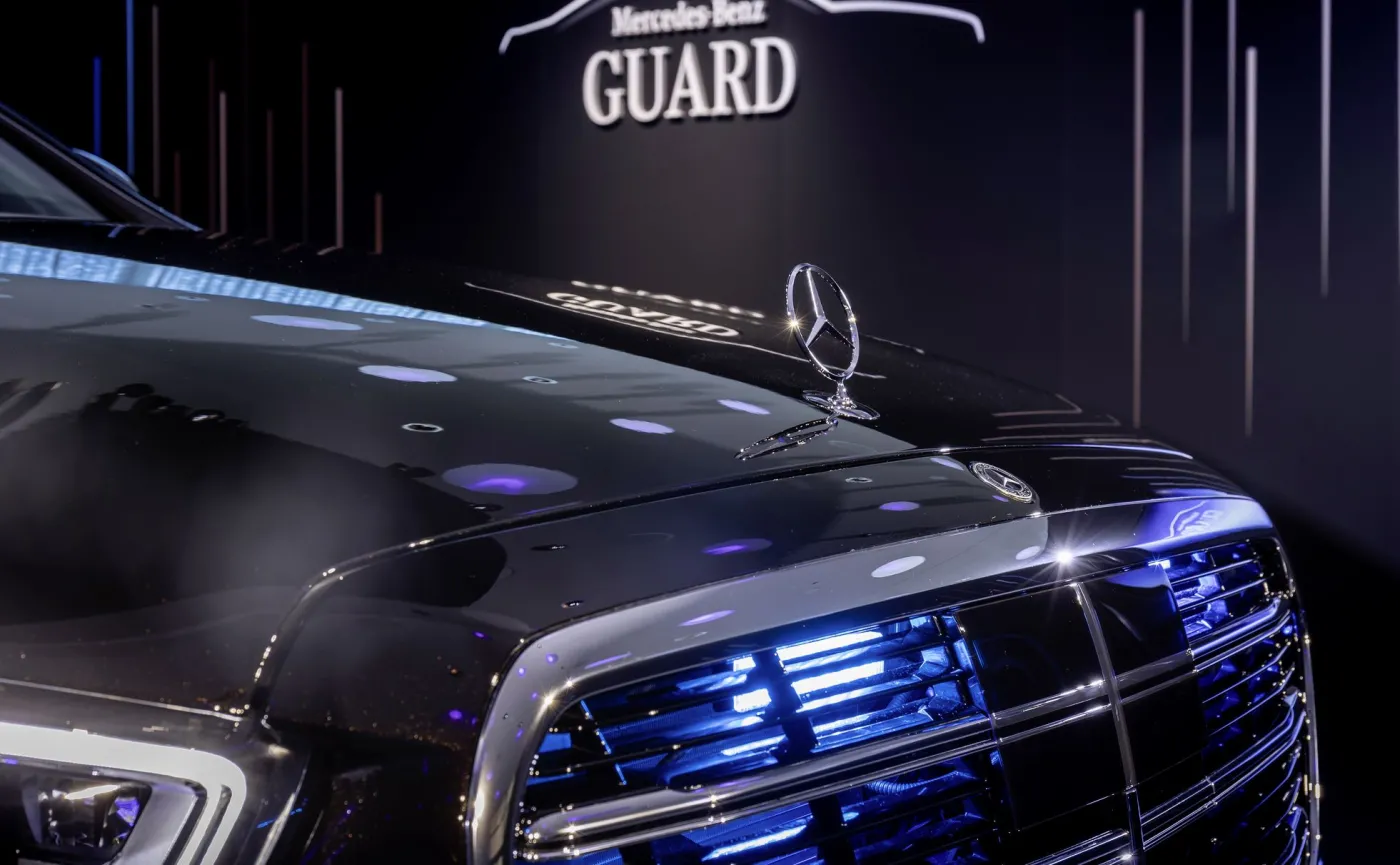 Mercedes S 680 GUARD ochroni nowego kanclerza Niemiec przed zamachem