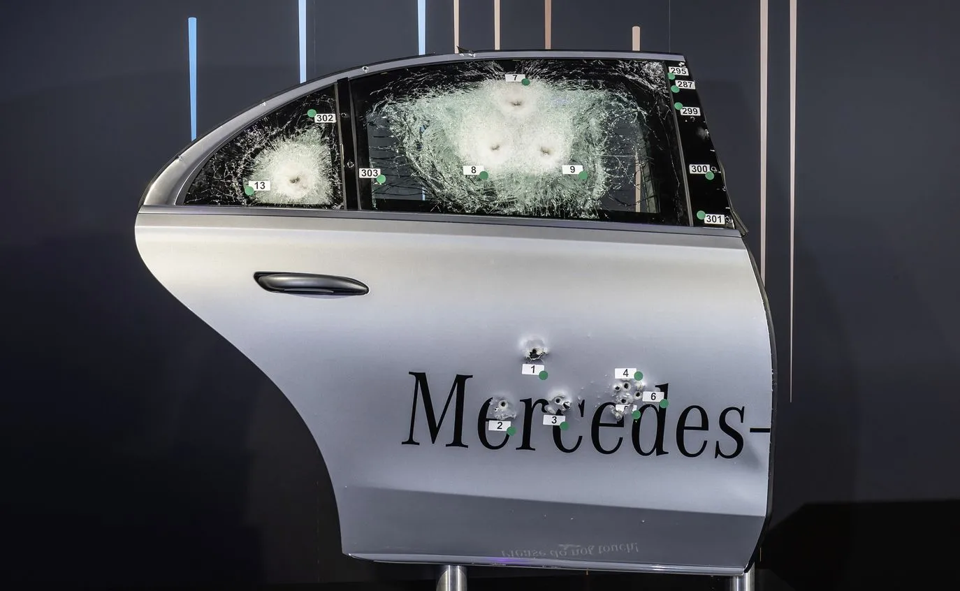 mercedes-s-680-guard-4matic-37213809.jpg