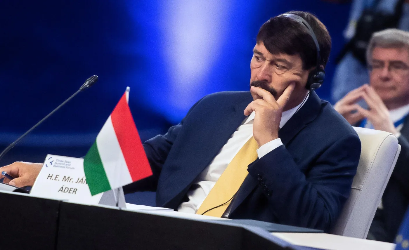 Węgierska praktyka. Ukrainie świeczkę i Rosji ogarek