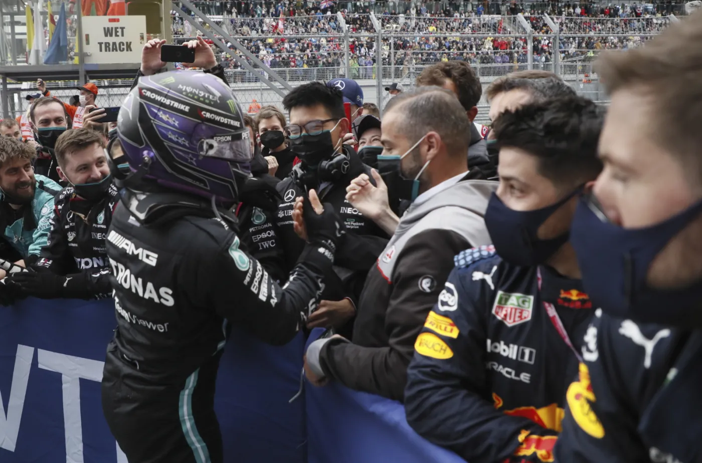 Formuła 1. Lewis Hamilton wygrał po raz setny