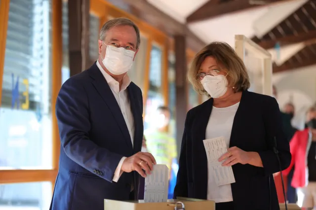 Wpadka kandydata CDU na kanclerza. Wszyscy mogli zobaczyć, na kogo zagłosował