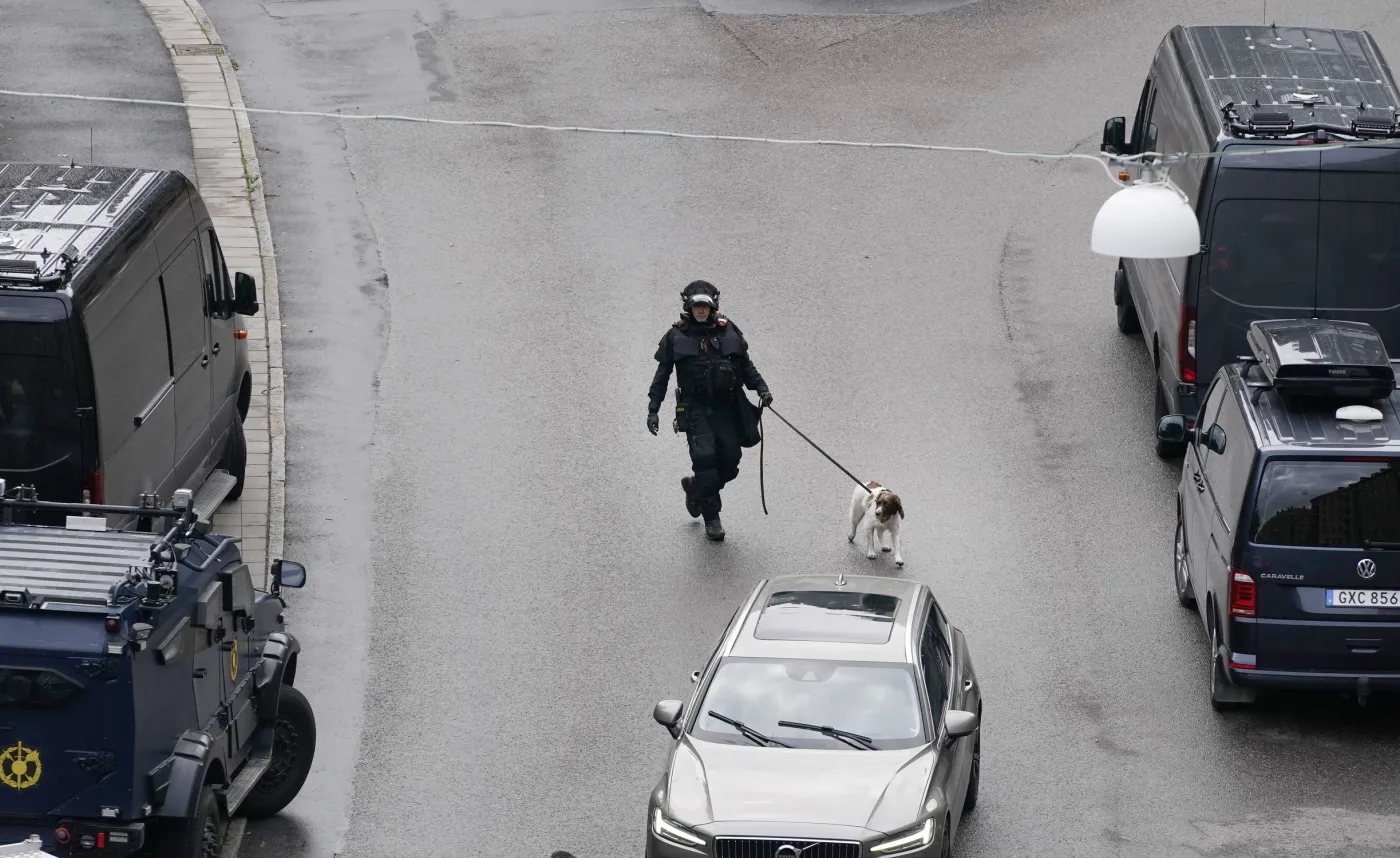 Policja na miejscu eksplozji