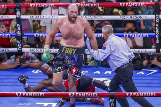 Fury znokautował Wildera. "Król Cyganów" mistrzem świata WBC [WIDEO]