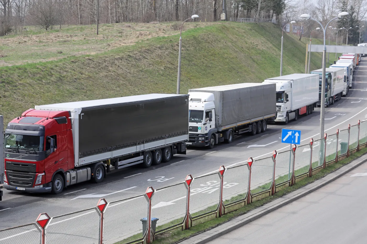 Ogromne kolejki na granicy z Białorusią. Tiry czekają nawet 31 godzin