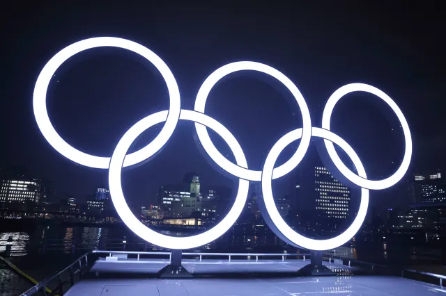 ZIO w Pekinie. Roboty będą walczyć z pandemią podczas meczów hokeja