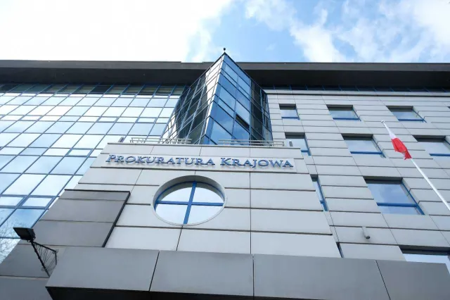 Tragiczna historia 12-latki z Dąbrowy Tarnowskiej. PK zapowiada zbadanie sprawy