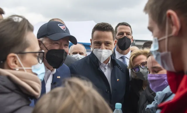 Trzaskowski: Prezydent USA obiecał pomoc w systemie relokacji uchodźców