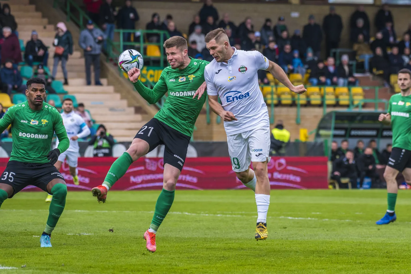 Górnik Łęczna zachował cień szansy na utrzymanie [WIDEO]