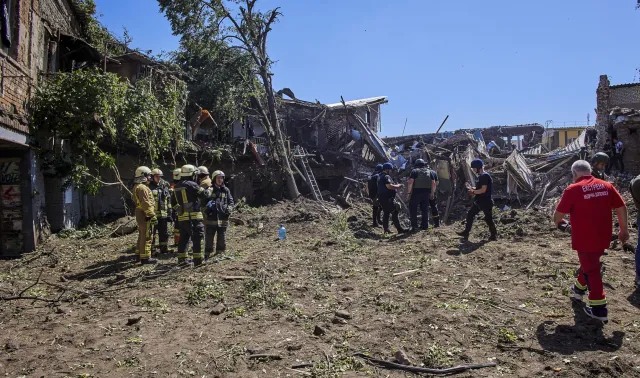 Retoryka carskiej Rosji, nowe sztandary... ISW: Kreml ma większe cele terytorialne niż Donbas