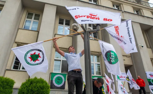 Protest górników. "Premier realizuje politykę Putina i zagazowuje Polskę"