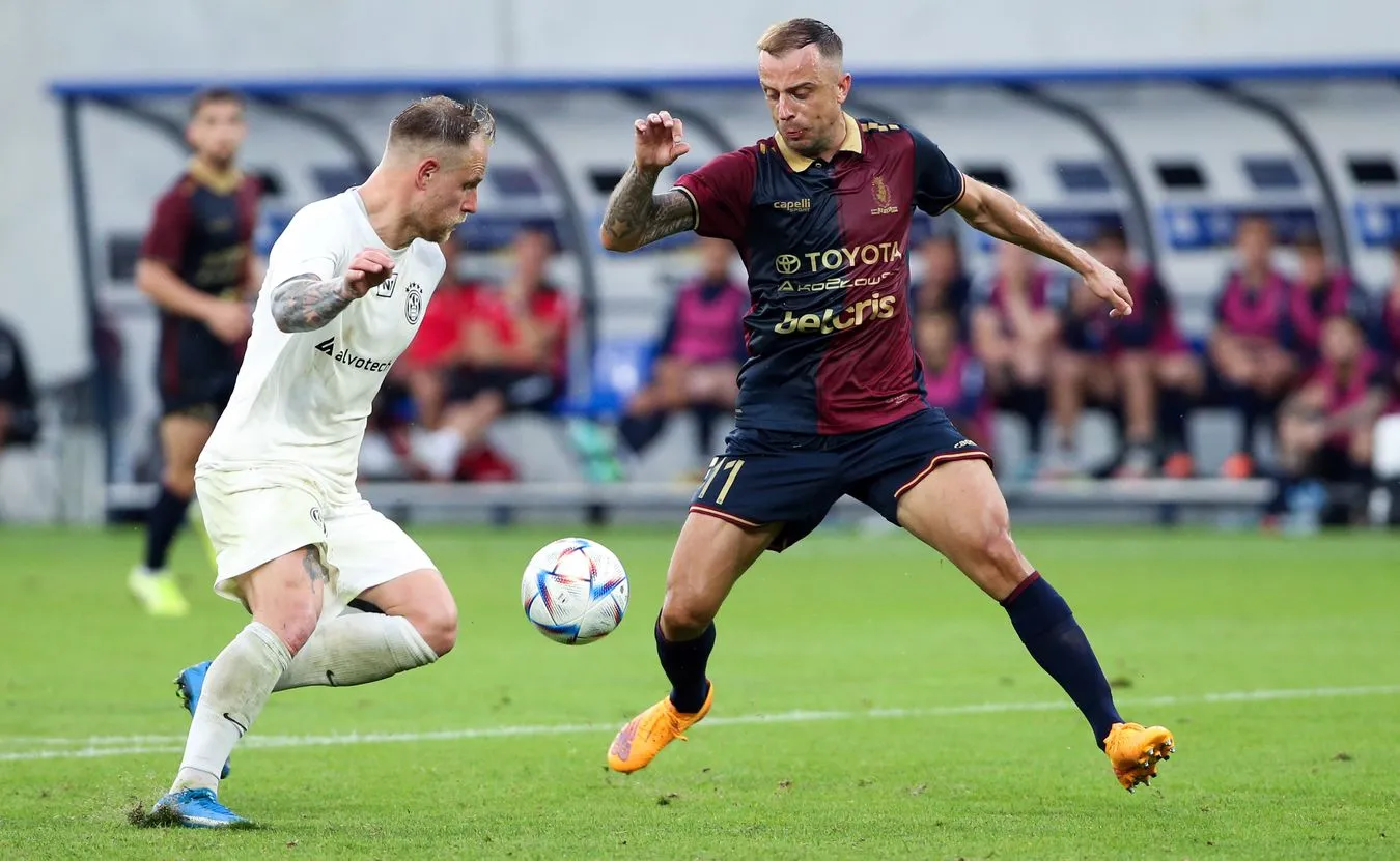 Piłkarska LK. UEFA ukarała Pogoń za niewłaściwe zachowanie kibiców